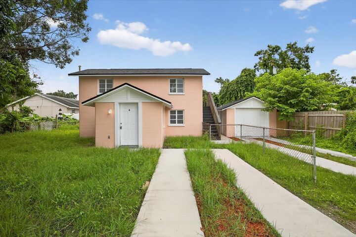 Property Photo: 2710 53rd Avenue N FL 33714