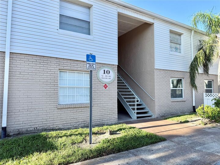 Property Photo:  7210 N Manhattan Ave 1012  FL 33614 