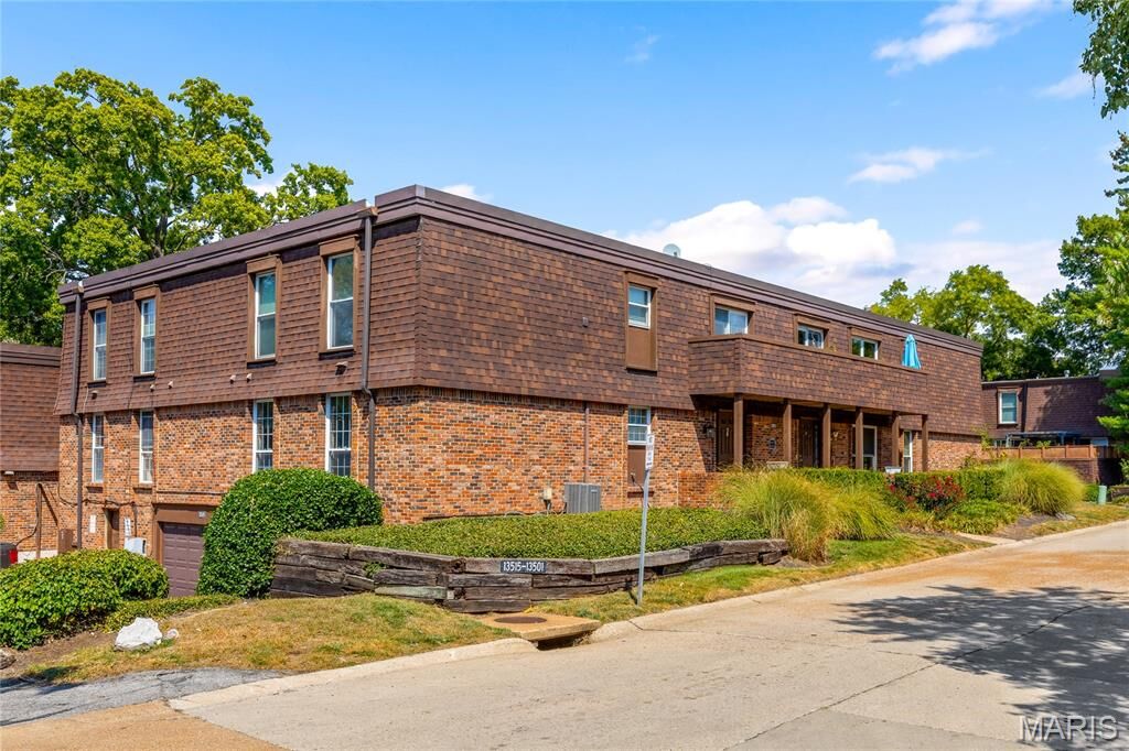 Property Photo:  13515 Coliseum Drive  MO 63017 