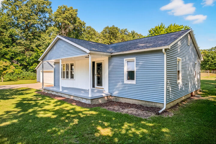 Property Photo:  5368 Dowling Street  MI 49437 