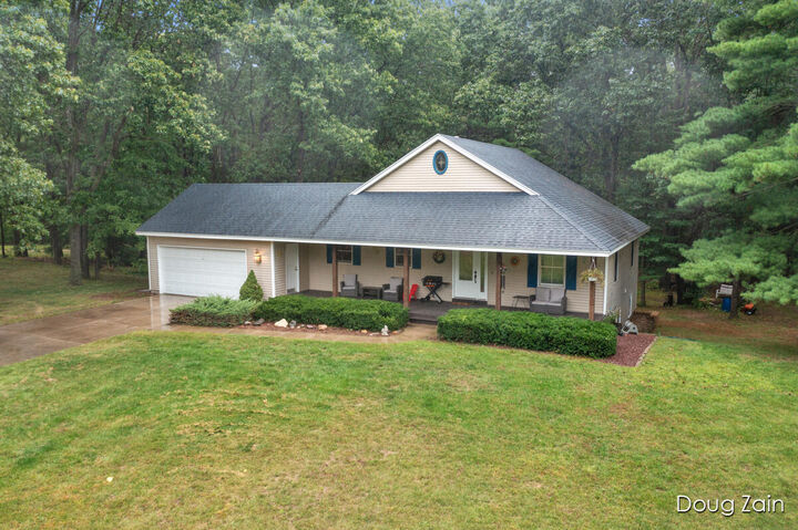 Property Photo: 12710 Wabasis Avenue NE MI 49319