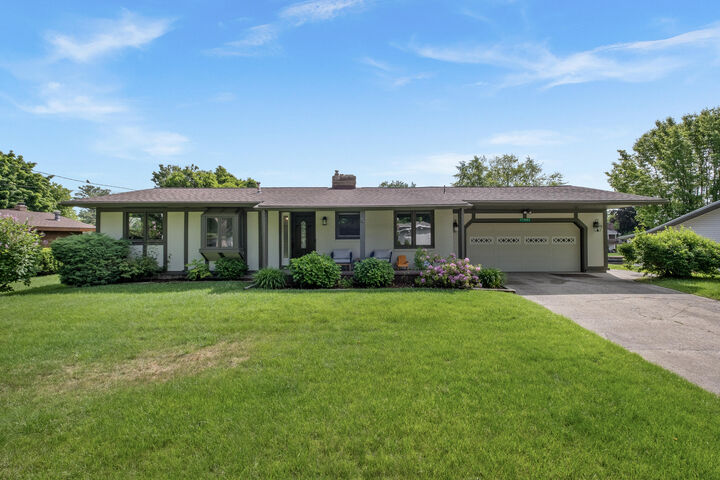 Property Photo: 17882 Channel View Drive MI 49456