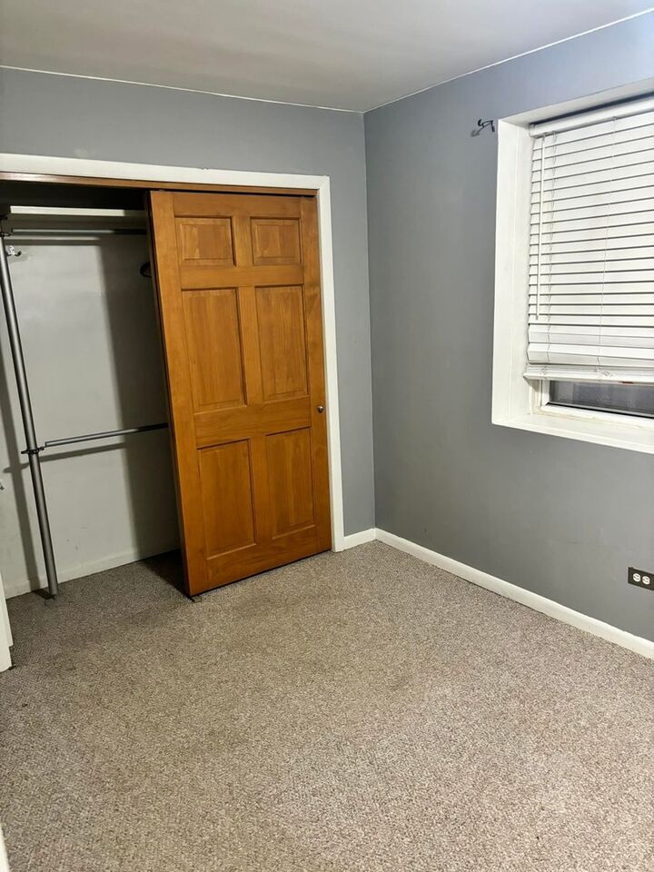 Property Photo:  2615 S Emerald Avenue 1F  IL 60616 