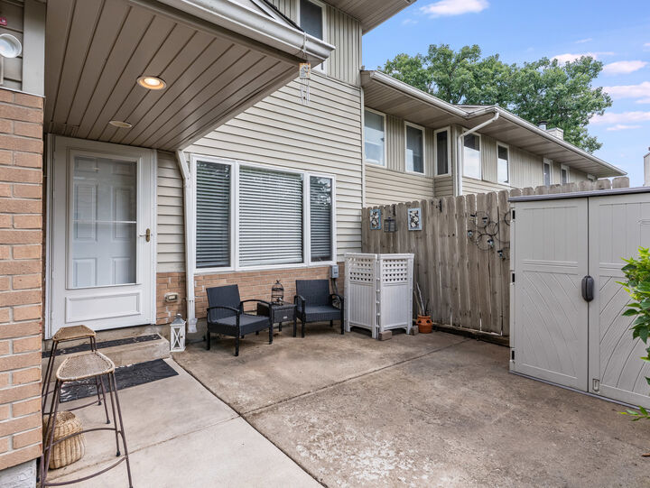 Property Photo: 471 River Bend Road 107 IL 60540