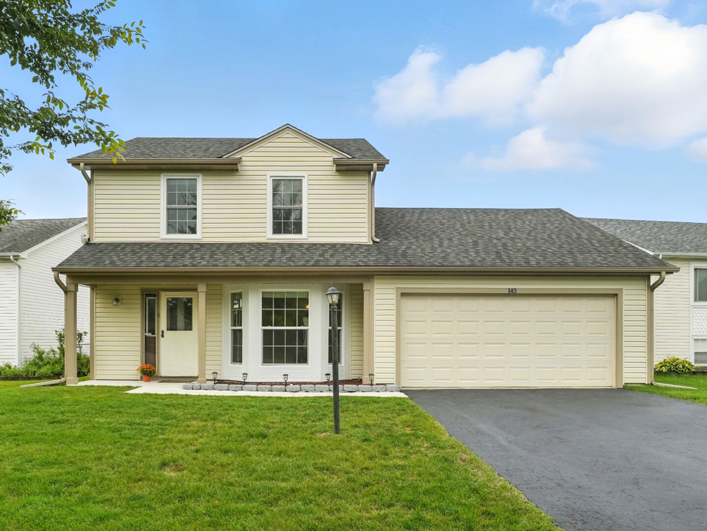 Property Photo:  143 Azalea Circle  IL 60107 