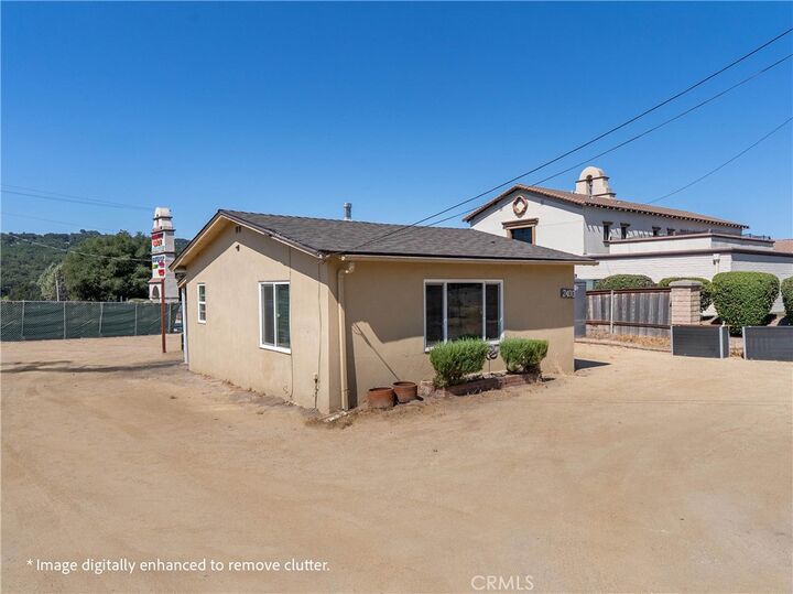 Property Photo:  2400 El Camino Real  CA 93422 