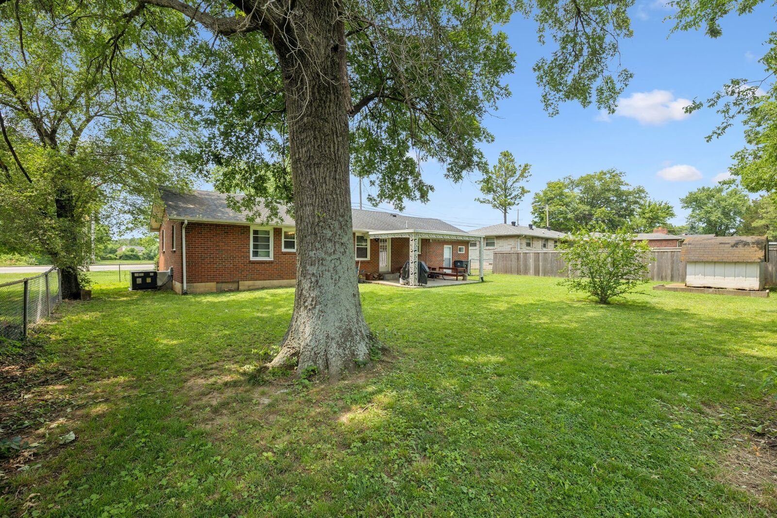 Property Photo: 3103 Brick Church Pike TN 37207
