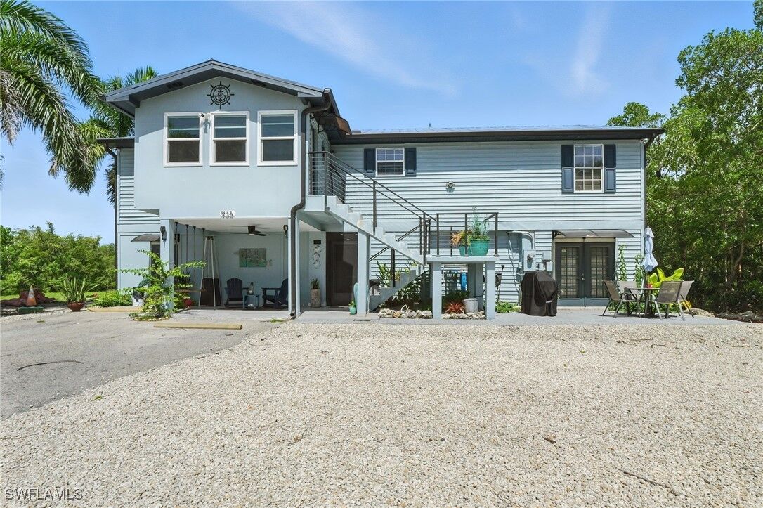 Property Photo: 936 Panther Creek Lane FL 34139