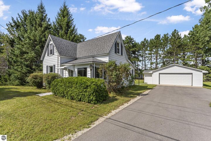 20370 Honor Highway  Interlochen MI 49643 photo