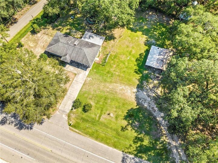 Property Photo: 65174 Highway 41 Highway LA 70452