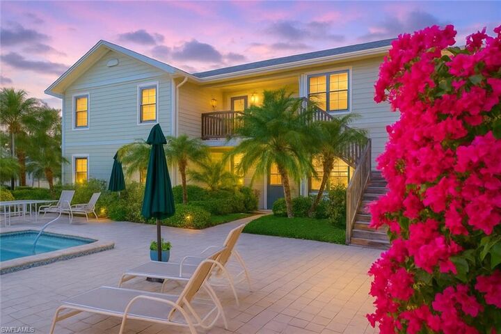 Property Photo:  880 8th Ave S 202  FL 34102 