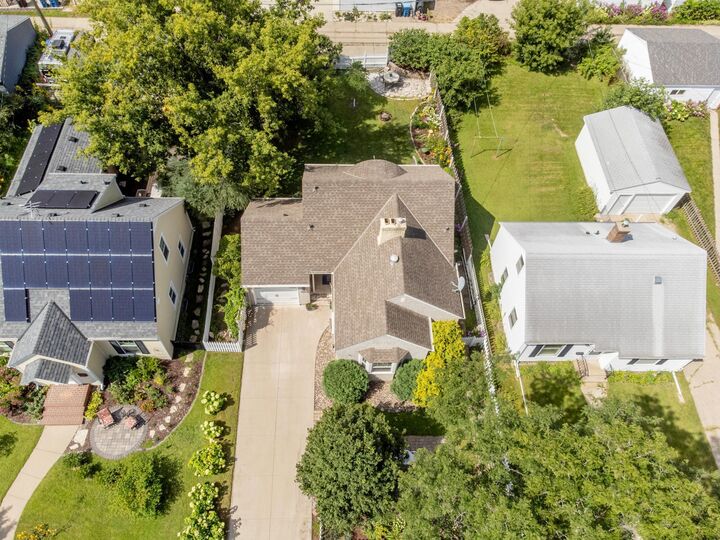 Property Photo: 334 9th Avenue N MN 55343