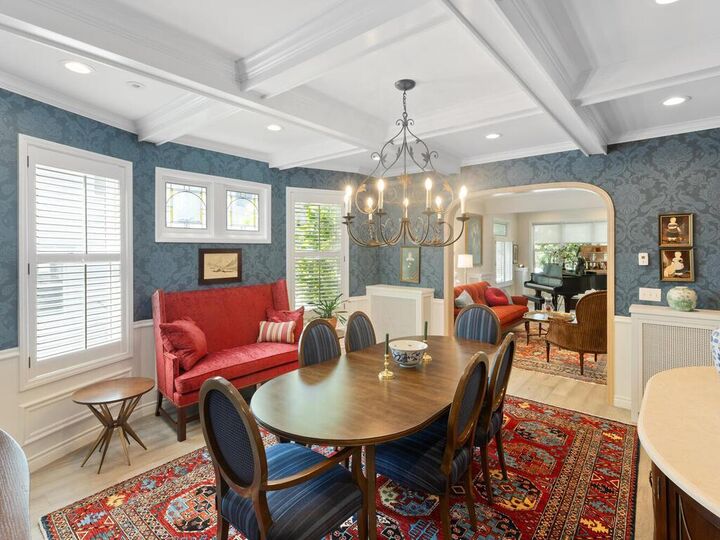 Property Photo: 2021 Girard Avenue S MN 55405