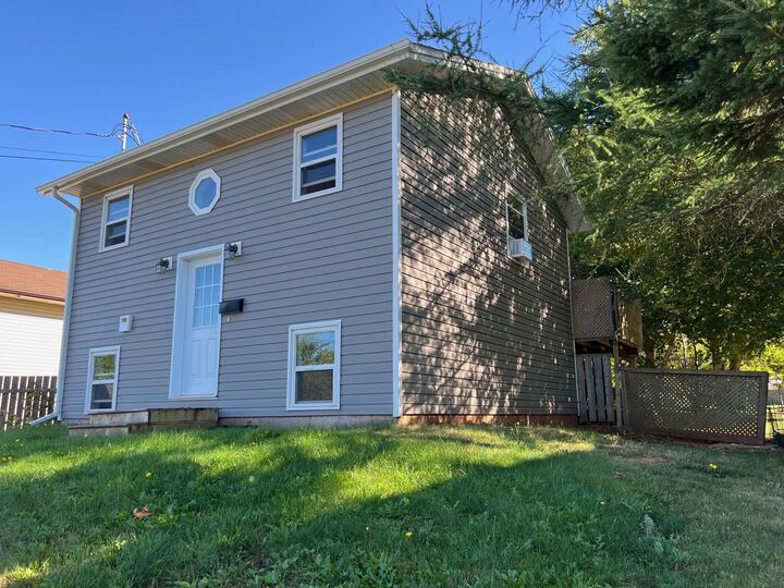 Property Photo:  57 East Drive  PE C1N 4E3 