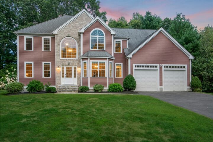 12 Putnam Lane  Grafton MA 01519 photo
