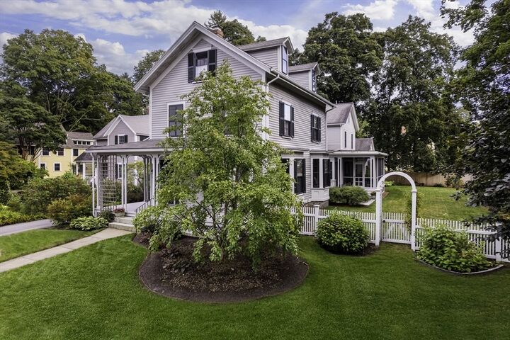 Property Photo:  43 Middle St  MA 01742 