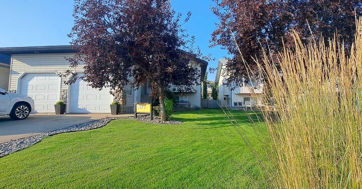9013 128 Avenue  Grande Prairie AB T8X 8C7 photo