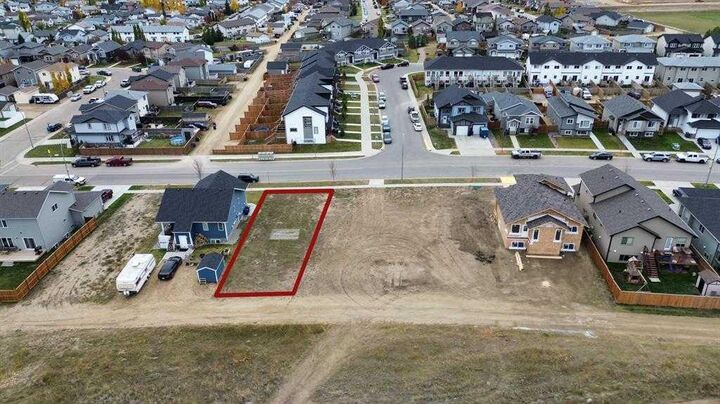 4790 Aspen Lakes Boulevard  Blackfalds AB T4M 0M8 photo