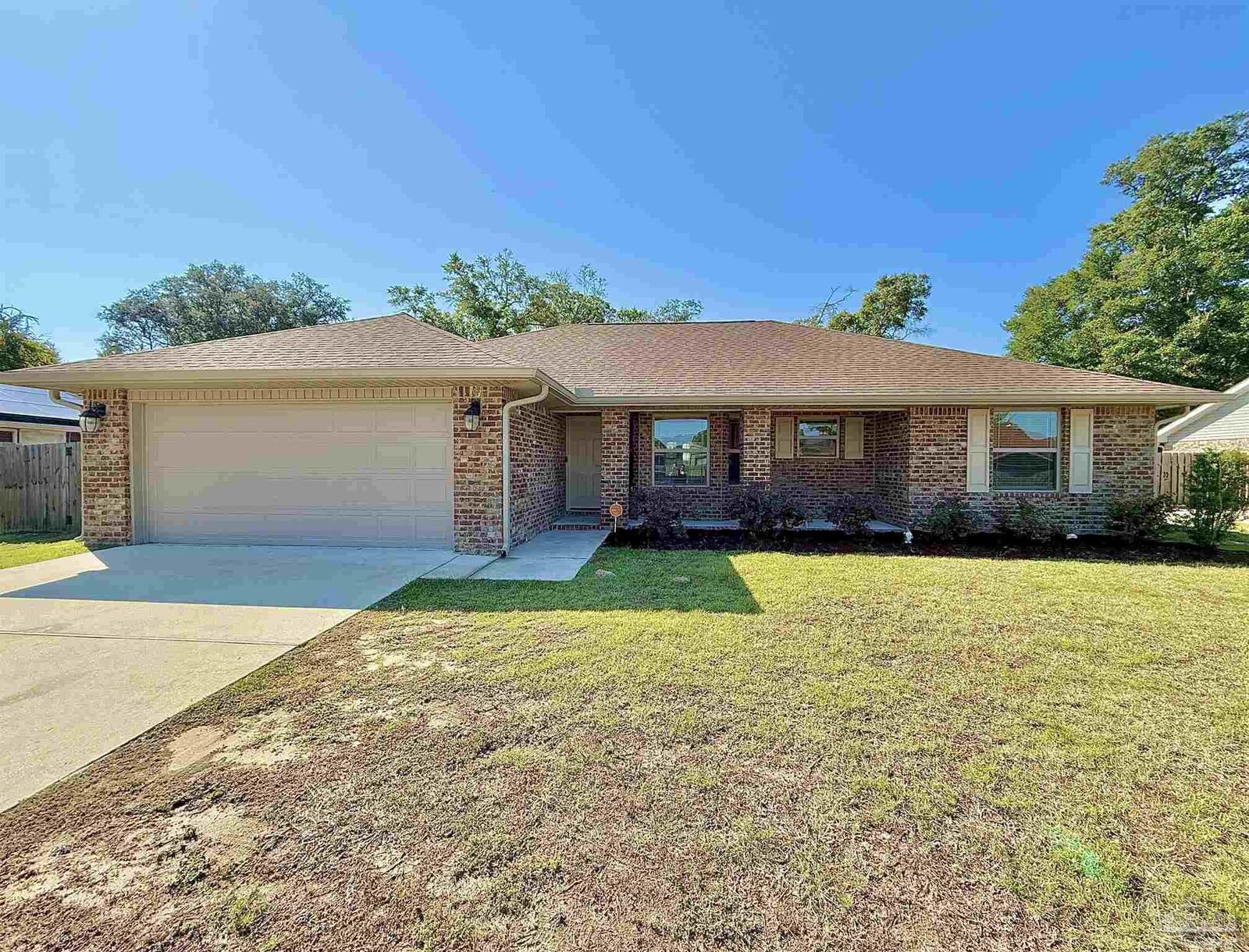Property Photo:  4414 Piedmont Way  FL 32583 