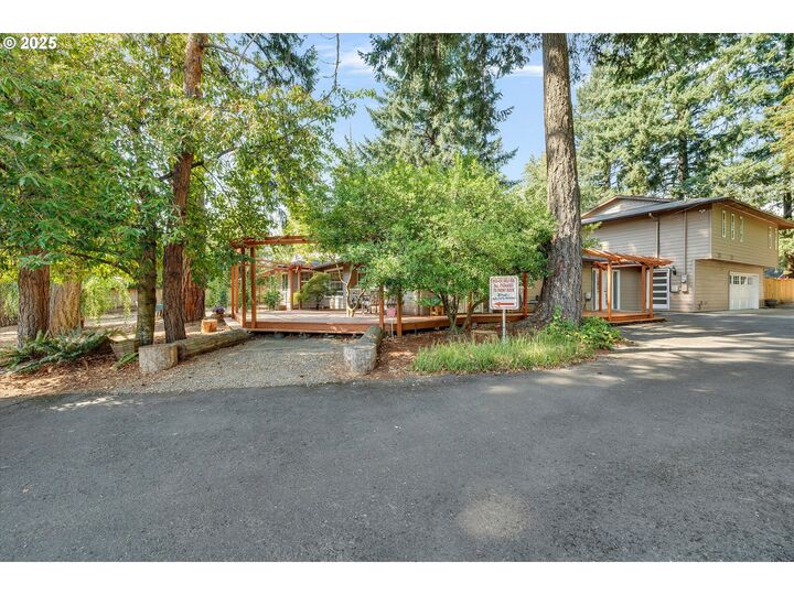 Property Photo:  8815 SW Oleson Rd  OR 97223 