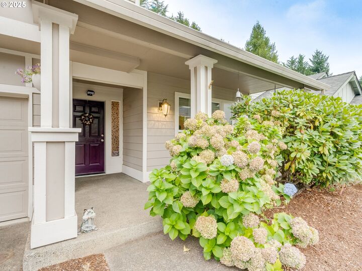 Property Photo: 14417 Orchard Springs Rd OR 97035