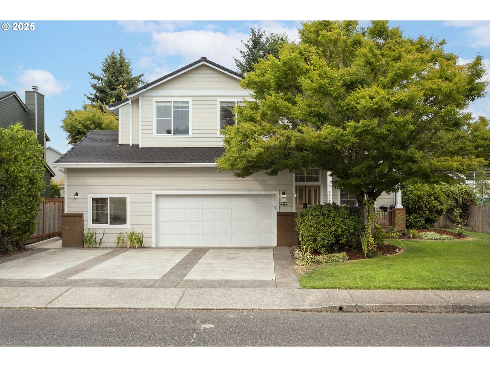 Property Photo: 3312 NW 116th Way WA 98685