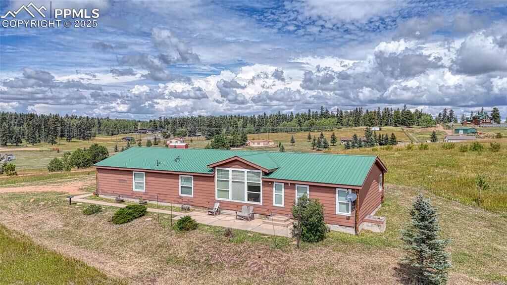 Property Photo:  64 Grandview Circle  CO 80814 