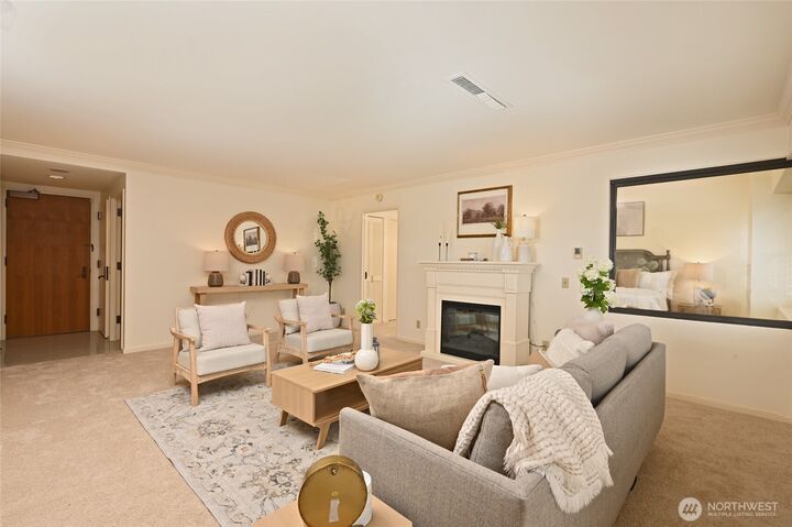 Property Photo: 1301 Spring Street 6E WA 98104