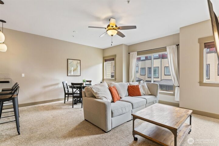 Property Photo:  2115  201st Place SE L2  WA 98012 