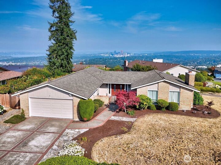 4451  141st Avenue SE  Bellevue WA 98006 photo