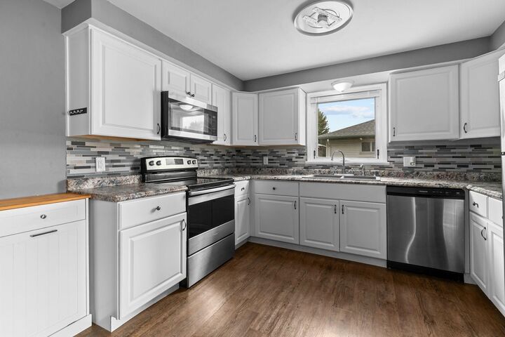 Property Photo: 828 Arthur Street WI 54952