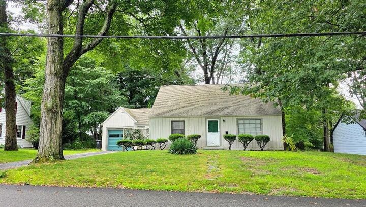 47 Bretton Woods Drive  Cranston RI 02920 photo