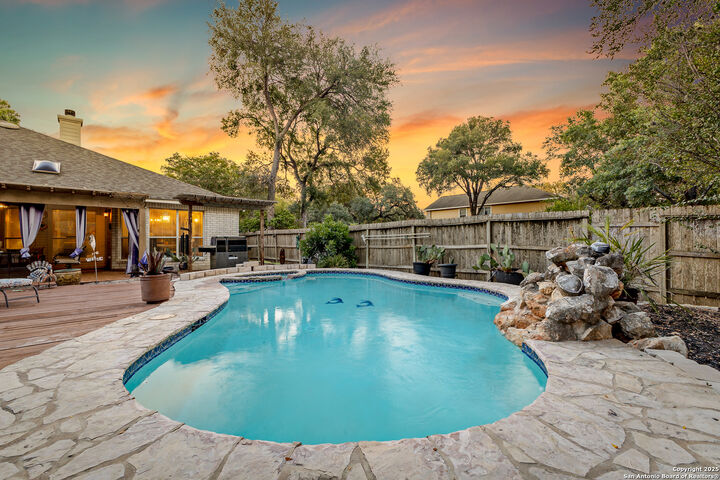 16303 Rangerider  San Antonio TX 78247 photo
