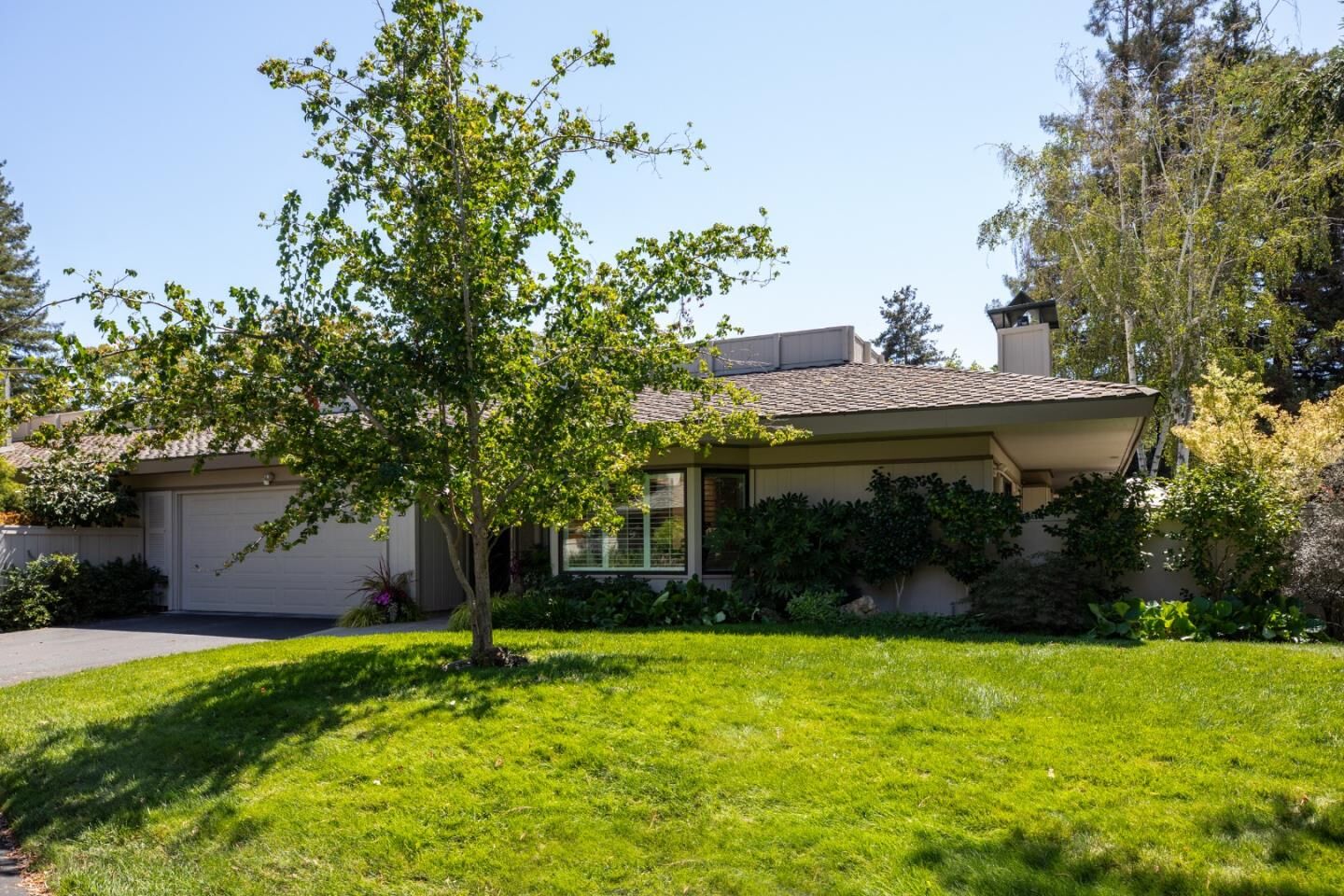 Property Photo: 20 Bay Tree Lane CA 94022