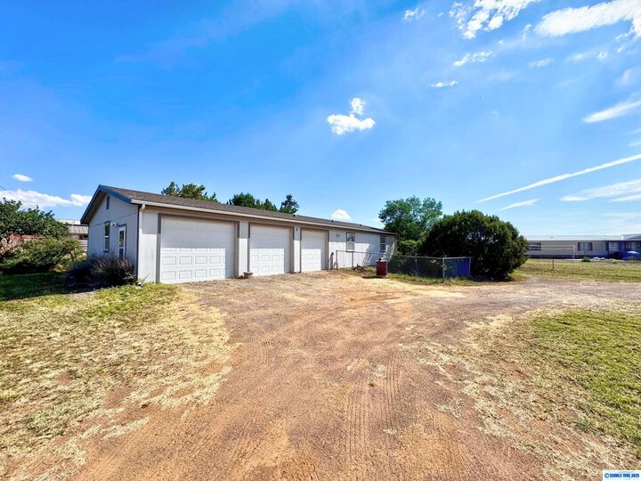 Property Photo:  3 Thompson Way  NM 88061 