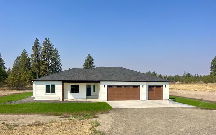 12822 S Sherman Rd  Spokane WA 99224 photo