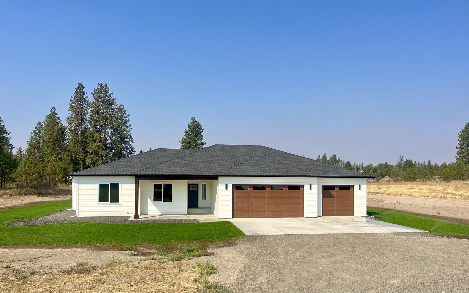 Property Photo: 12822 S Sherman Rd WA 99224