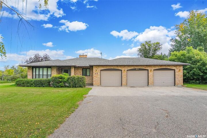 22 Redwood Drive  Corman Park Rm No. 344 SK S7K 3J6 photo