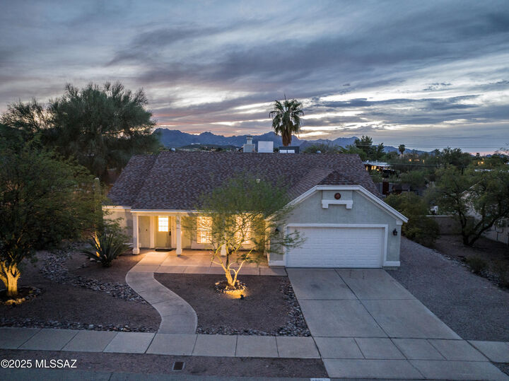 Property Photo:  1921 N Atwood Avenue  AZ 85745 