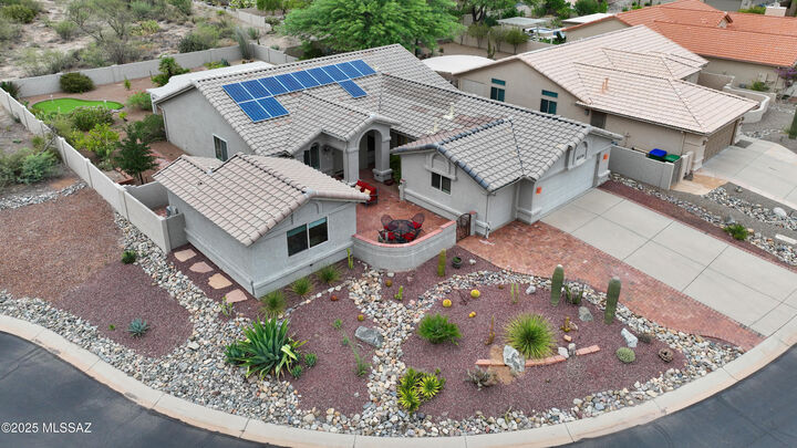 Property Photo: 65778 E Mesa Ridge Court AZ 85739