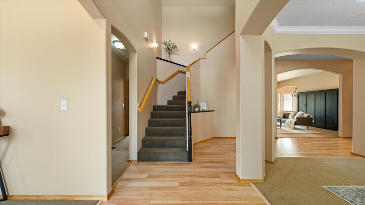 Property Photo: 3381 Nottingham Dr WA 99352