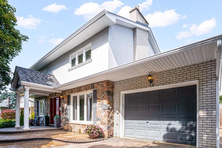 Property Photo: 14 Greystone Crescent ON L6Y 2B3