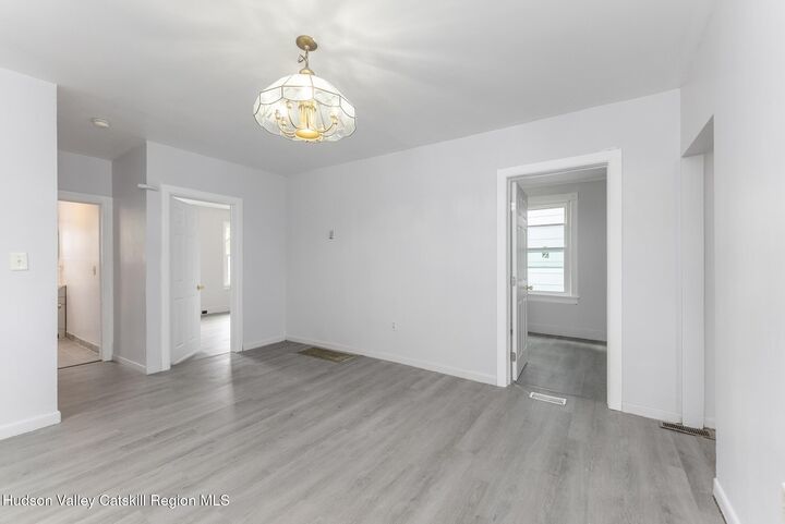 Property Photo:  212 Foxhall  NY 12401 