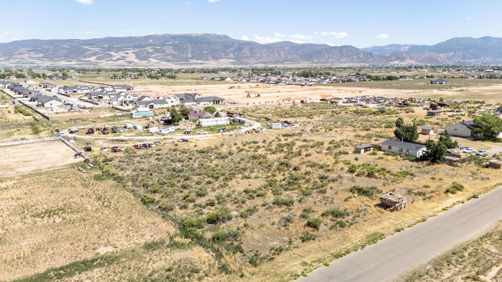 Property Photo: 5191 N 2700 W UT 84721