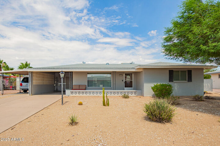 5252 E Des Moines Street  Mesa AZ 85205 photo