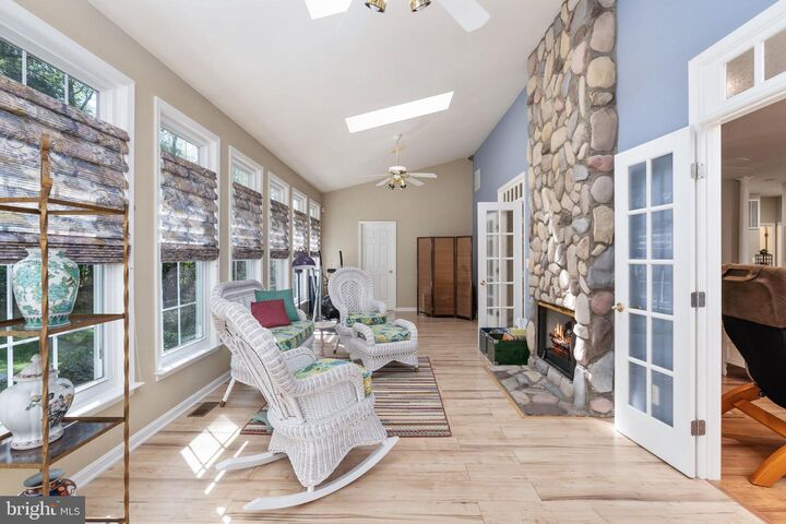 Property Photo: 2286 Richmond Highway VA 22554