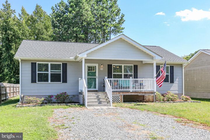 100 Park Avenue  Colonial Beach VA 22443 photo