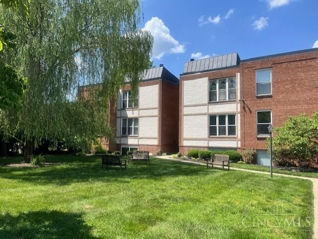Property Photo:  3825 Petoskey Avenue  OH 45227 