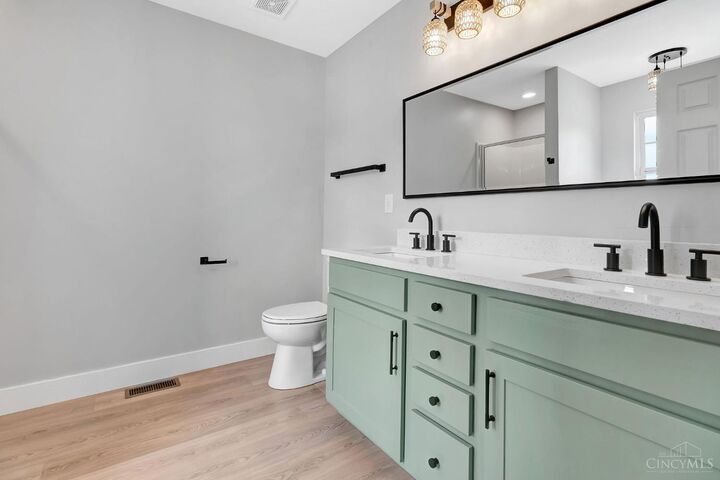 4921 Jessica Suzanne Drive  Morrow OH 45152 photo