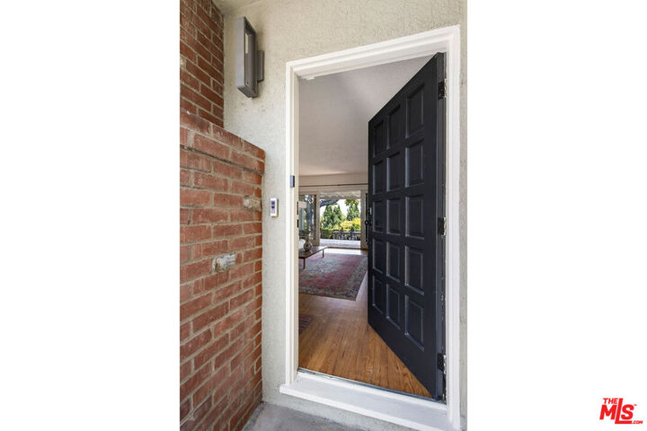 Property Photo:  1080 Pagoda Pl  CA 90031 